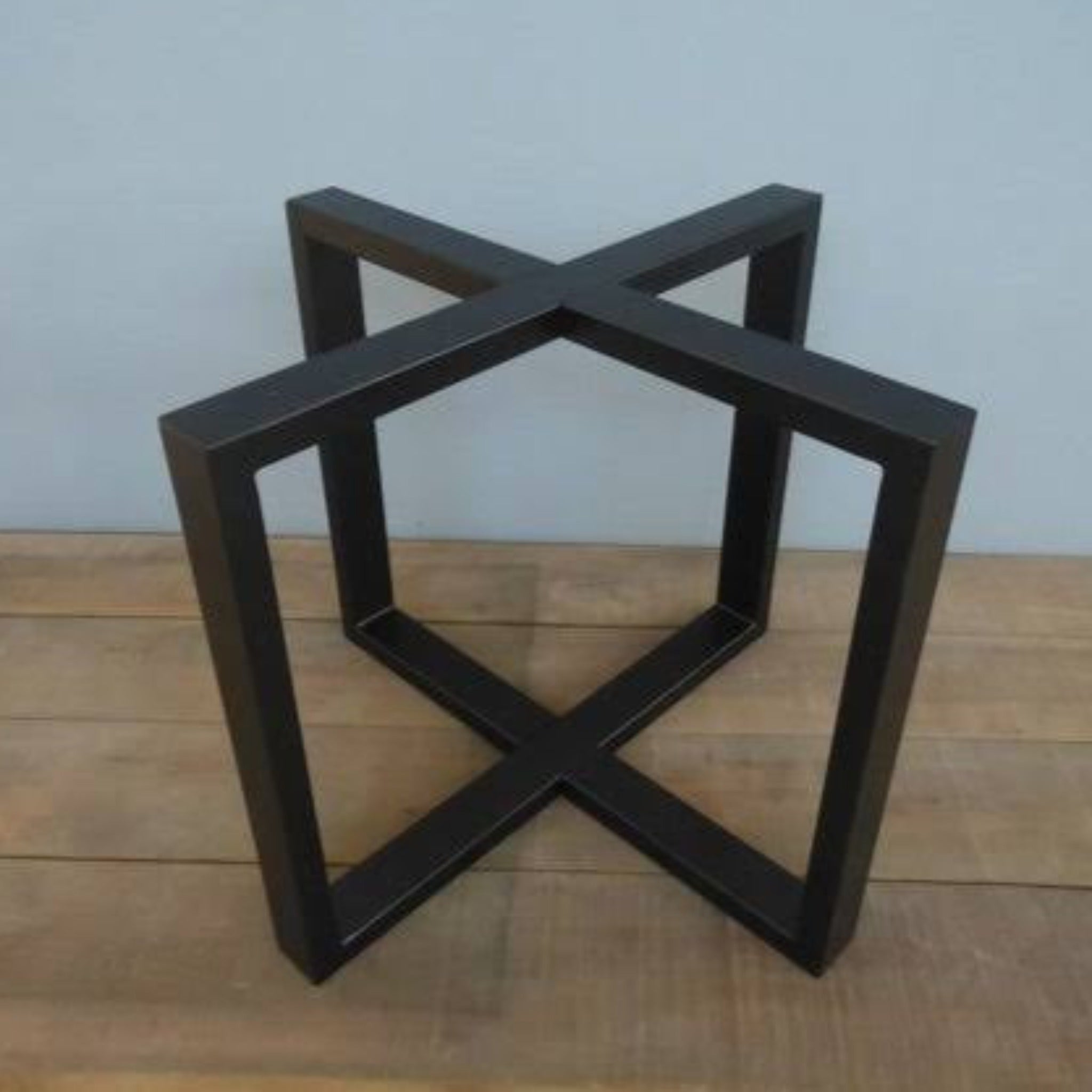 Custom Round Clear Coffee Table - Iron's Custom Wood