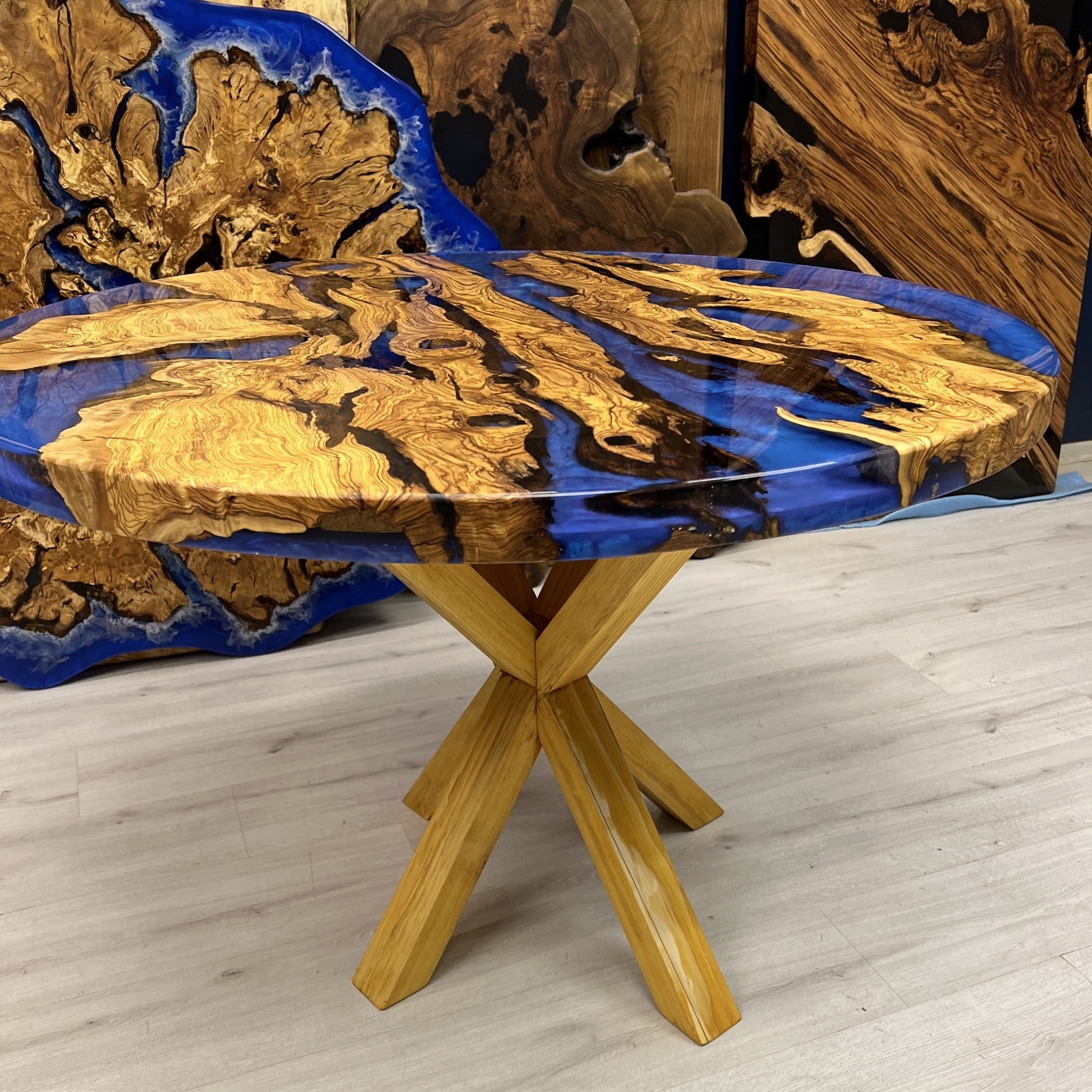 Round Dining Table - Iron's Custom Wood