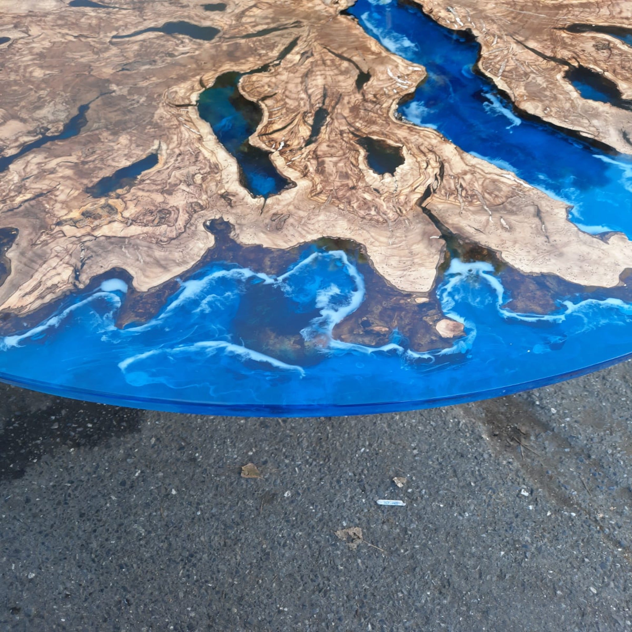 Round Epoxy Resin Dining Table - Round epoxy table - Iron's Custom Wood