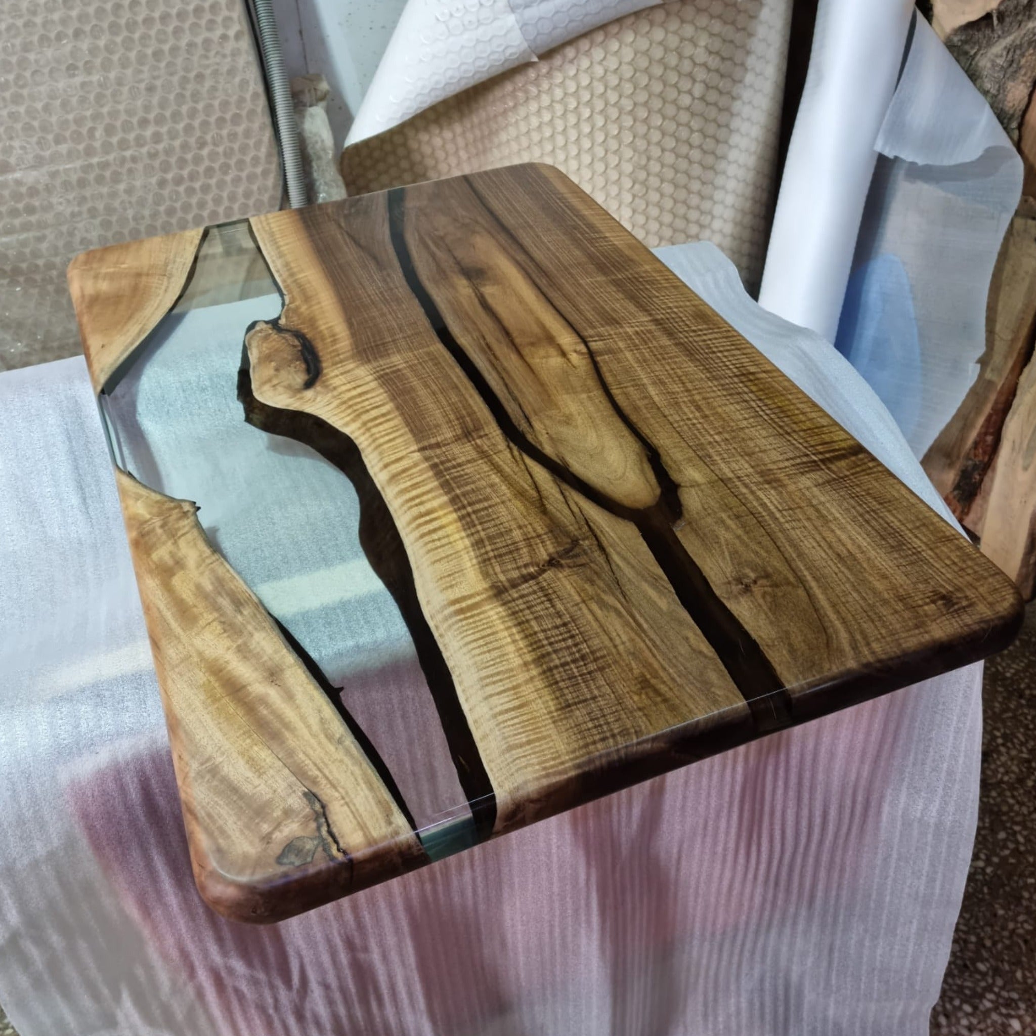 Ultra Clear Epoxy Resin Coffee Table - Iron's Custom Wood