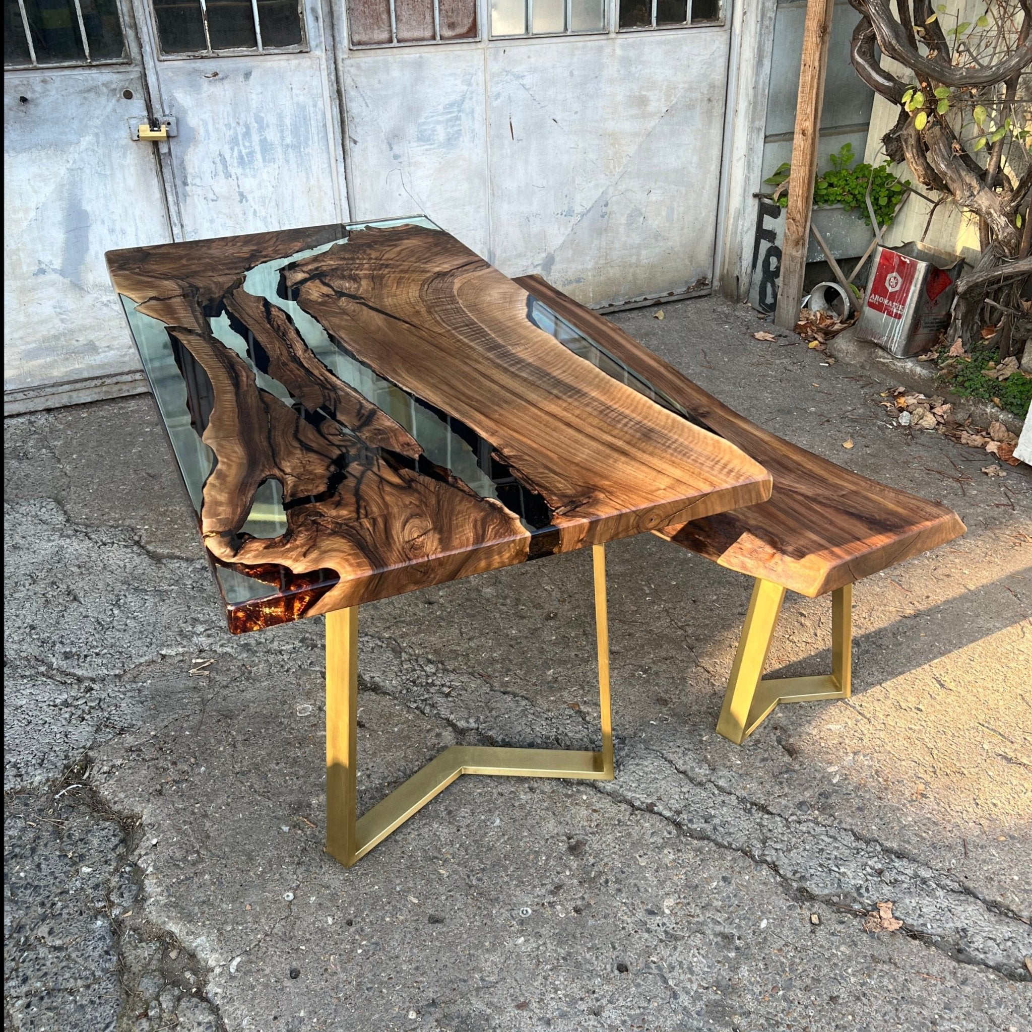 Custom Ultra Clear Epoxy Table - Iron's Custom Wood