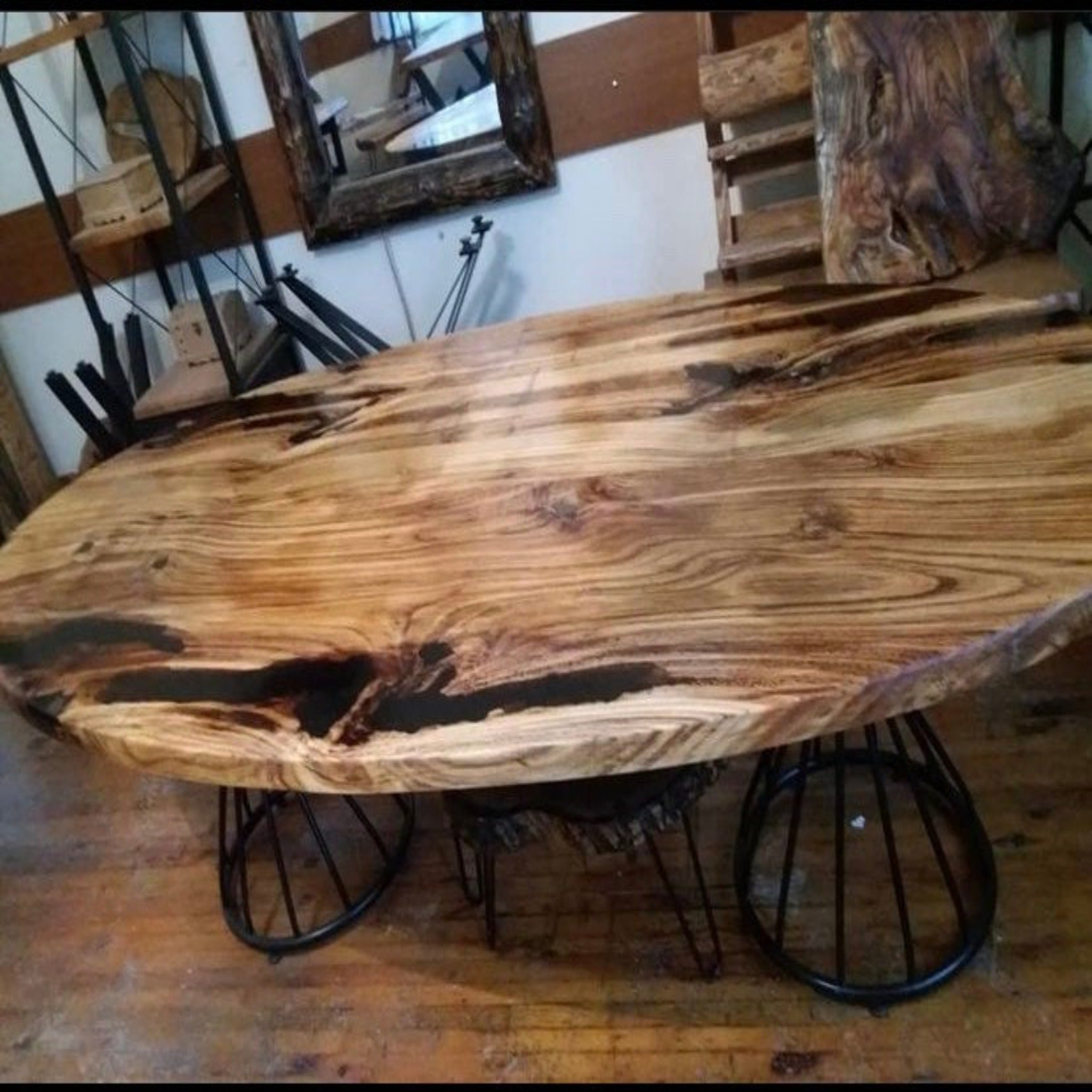 Oval Dining Table | Custom Epoxy Resin Table - Oval dining table - Iron's Custom Wood