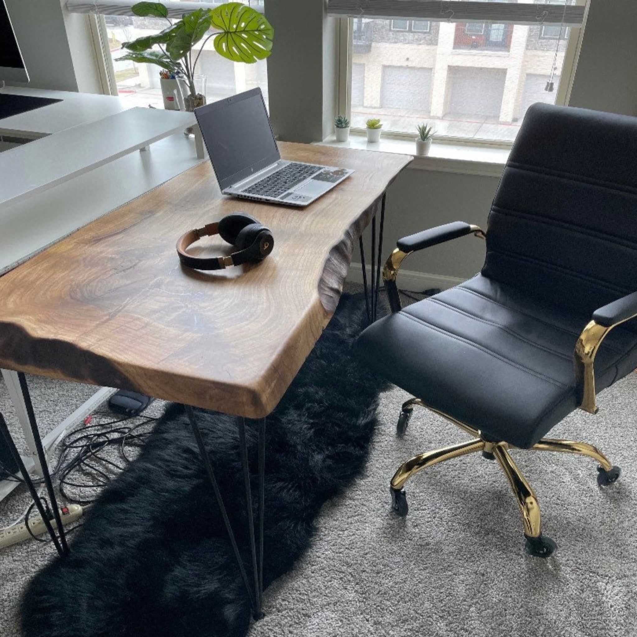 Walnut Computer Solid Wood Desk - Iron's Custom Wood